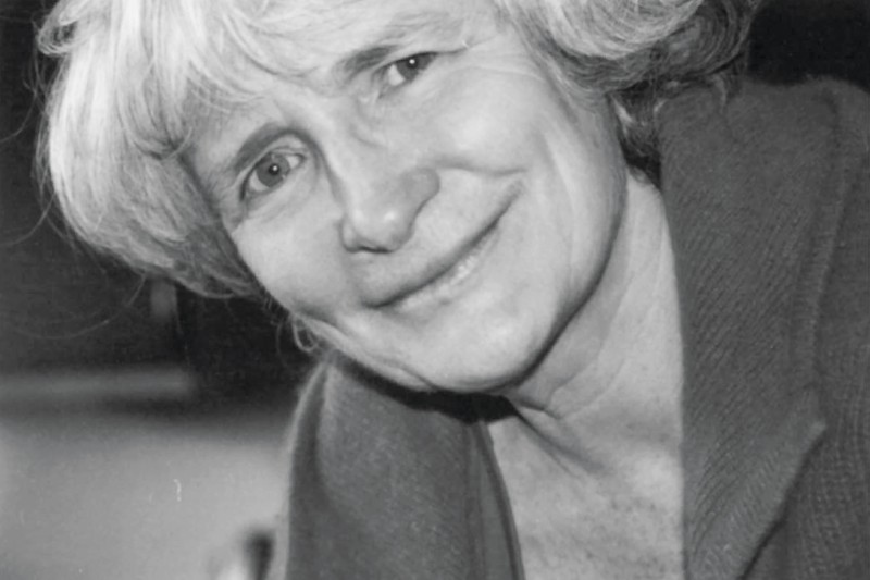 Kontakt</br>Kirsten Folke Harrits.
<br />Portræt: Anna sommer Harrits.
